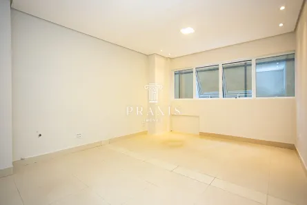 Sala Comercial à venda, 21m² no Centro, Curitiba