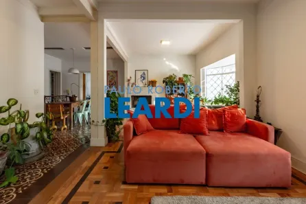 Casa com 4 Quartos à venda, 253m² no Sumaré, São Paulo