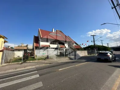 Imóvel Comercial com 4 Quartos para alugar, 300m² no Centro, Palhoça