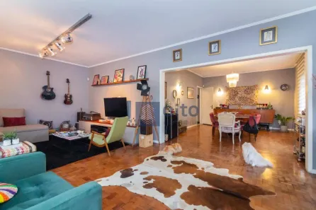 Casa com 4 Quartos à venda, 260m² no Pacaembu, São Paulo