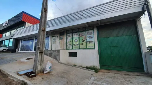 Galpão/Depósito/Armazém para alugar, 851m² no Parque São Paulo, Cascavel