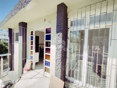 Apartamento com 1 Quarto para alugar, 35m² no Capoeiras, Florianópolis