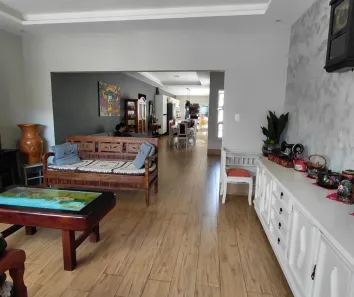 Casa com 3 Quartos à venda, 162m² no Custódio Pereira, Uberlândia