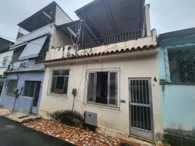 Casa com 3 Quartos à venda, 150m² no Engenheiro Leal, Rio de Janeiro