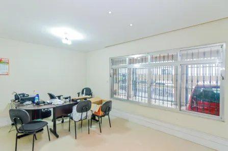Casa com 3 Quartos para alugar, 192m² no Jardim Munhoz, Guarulhos