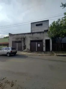 Casa com 3 Quartos à venda, 360m² no Industrial São Luiz, Contagem