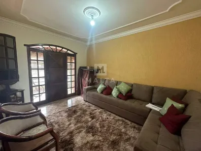 Casa com 3 Quartos à venda, 293m² no Tirol (Barreiro), Belo Horizonte