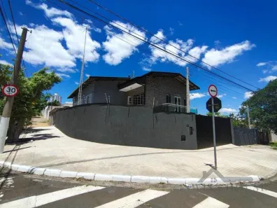 Sobrado com 3 Quartos à venda, 186m² no Jardim Chapadão, Campinas