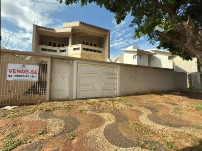 Casa com 3 Quartos à venda, 392m² no Zona II, Umuarama