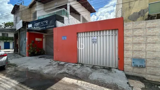 Casa com 3 Quartos para alugar, 60m² no Centro, Horizonte