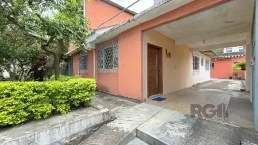 Casa com 3 Quartos à venda, 177m² no Cavalhada, Porto Alegre