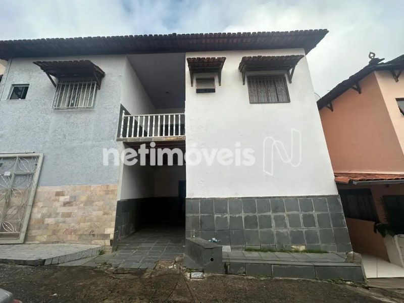 Casa com 3 quartos — Venda Nova, Belo Horizonte