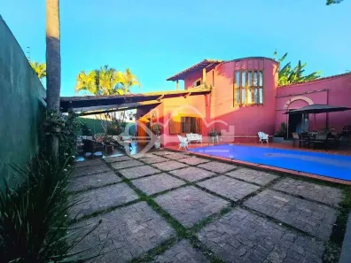 Casa com 3 Quartos para alugar, 230m² no Santa Amélia, Belo Horizonte