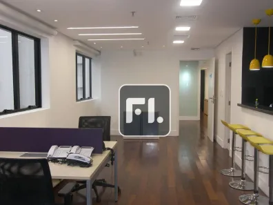 Sala Comercial à venda, 180m² no Cerqueira César, São Paulo