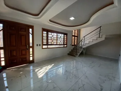 Casa com 3 Quartos para alugar, 174m² no São José, Canoas