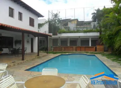 Casa de Condomínio com 4 Quartos para alugar, 641m² no Parque dos Príncipes, São Paulo