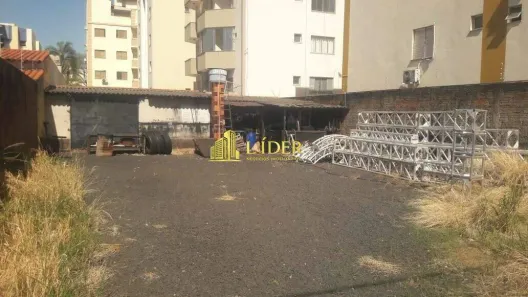 Lote/Terreno à venda, 300m² no Santa Mônica, Uberlândia