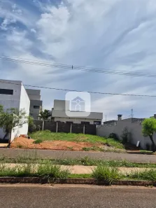 Lote/Terreno à venda, 280m² no Laranjeiras, Uberlândia