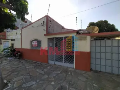 Casa com 3 Quartos à venda, 540m² no Doze Anos, Mossoró
