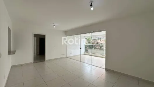 Apartamento com 3 Quartos à venda, 109m² no Saraiva, Uberlândia