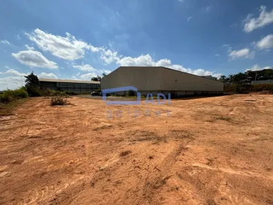 Lote/Terreno à venda, 2000m² no Cinco, Contagem