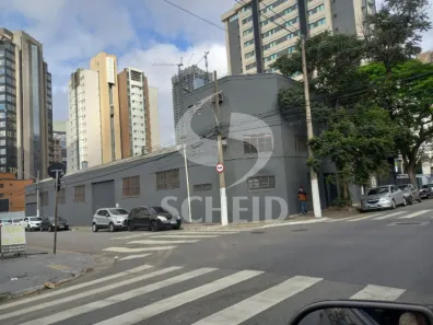 Galpão/Depósito/Armazém para alugar, 720m² no Chácara Santo Antônio (Zona Sul), São Paulo