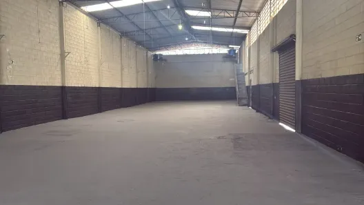 Galpão/Depósito/Armazém para alugar, 750m² no Vila Aeroporto, Guarulhos