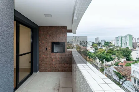 Apartamento com 3 Quartos para alugar, 84m² no São Francisco, Curitiba