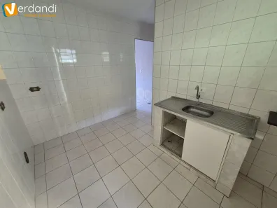 Casa com 1 Quarto para alugar, 35m² no Vila Nova York, São Paulo