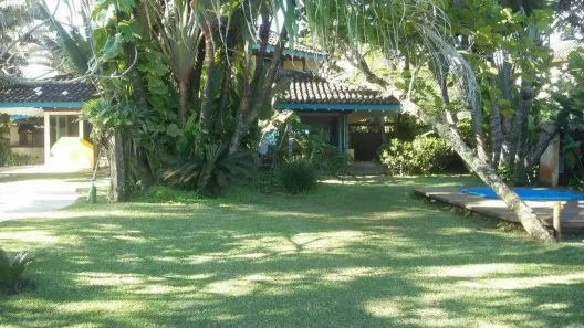 Sobrado com 5 Quartos à venda, 360m² no Camburi, São Sebastião