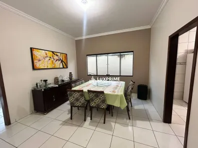 Casa com 3 Quartos à venda, 160m² no Plano Diretor Sul, Palmas