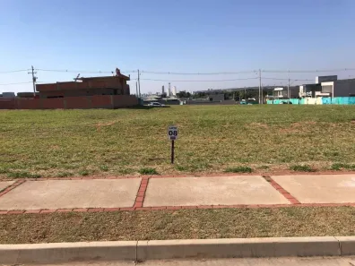 Lote/Terreno à venda, 420m² no Residencial Estoril Premium, Bauru
