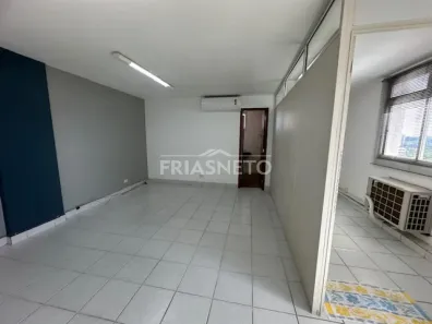 Ponto Comercial para alugar, 72m² no Centro, Piracicaba