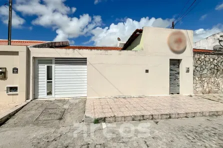 Casa com 3 Quartos à venda, 162m² no Farolândia, Aracaju
