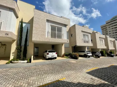 Casa de Condomínio com 3 Quartos para alugar, 170m² no Chácaras Alto da Glória, Goiânia