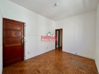 Apartamento com 2 Quartos para alugar, 70m² no Carmo, Belo Horizonte