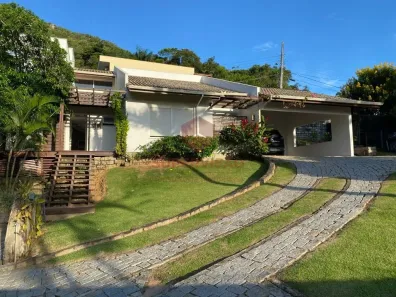 Casa com 2 Quartos à venda, 200m² no Sambaqui, Florianópolis