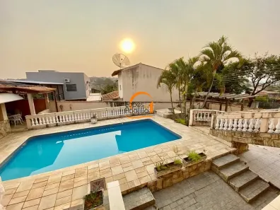 Casa com 3 Quartos à venda, 220m² no Jardim do Lago, Atibaia