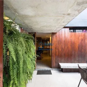 Imóvel Comercial à venda, 300m² no Vila Nova Conceição, São Paulo