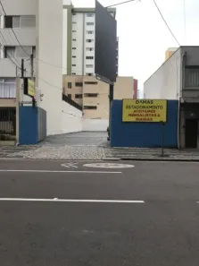 Lote/Terreno à venda, 440m² no Centro, Curitiba