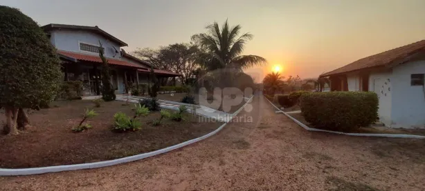 Fazenda/Sítio com 4 Quartos à venda, 366m² no Alpes das Águas, São Pedro