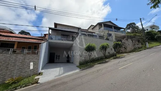 Casa de Condomínio com 4 Quartos à venda, 206m² no São Pedro, Juiz de Fora