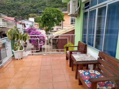 Imóvel Comercial à venda, 500m² no Barra da Lagoa, Florianópolis