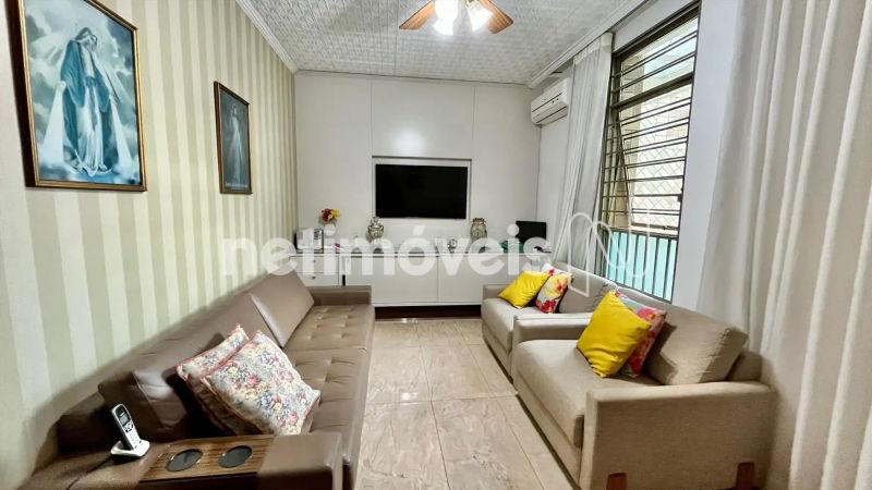 Casa com 3 quartos — Carlos Prates, Belo Horizonte