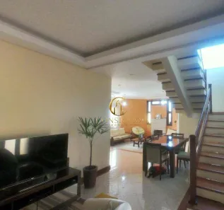 Casa de Condomínio com 5 Quartos à venda, 352m² no Jardim Altos de Santana II, Jacareí