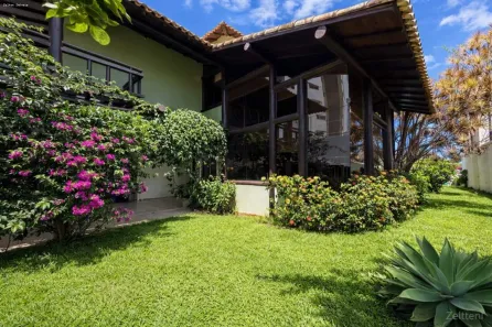 Casa com 3 Quartos à venda, 262m² no Glória, Macaé