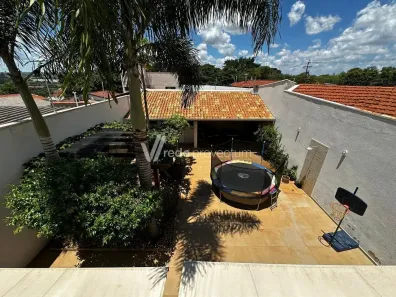 Sobrado com 4 Quartos à venda, 300m² no Jardim Nilópolis, Campinas