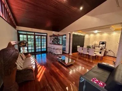 Casa com 5 Quartos à venda, 1000m² no São Francisco, Niterói