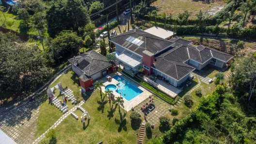 Fazenda/Sítio com 3 Quartos à venda, 3000m² no Centro, São José dos Campos