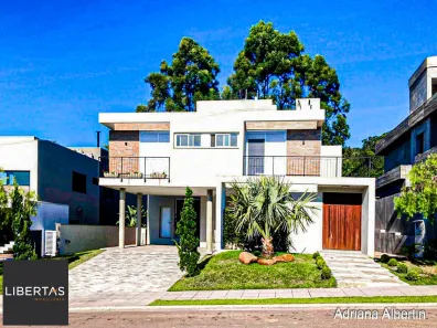 Casa de Condomínio com 3 Quartos à venda, 283m² no Vila Nova, Porto Alegre
